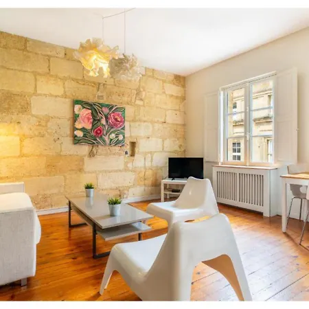 En Hypercentre - Le Teulere Apartament